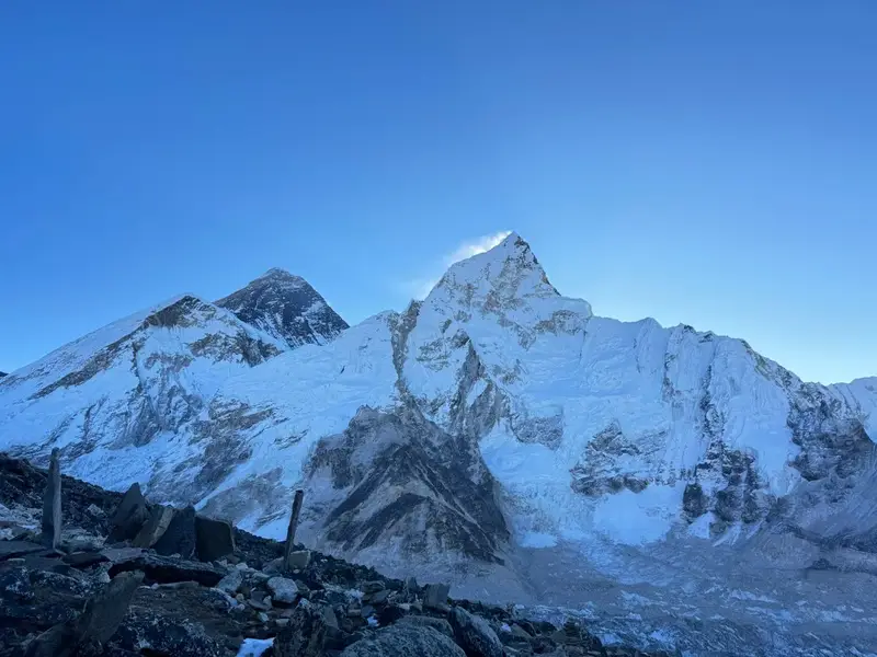Everest Height Location Range Facts Explained — illustrative photo