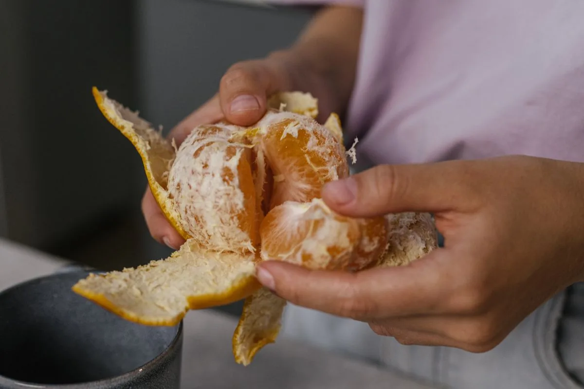 Peeling Roasted Peppers Troubleshooting — illustrative photo