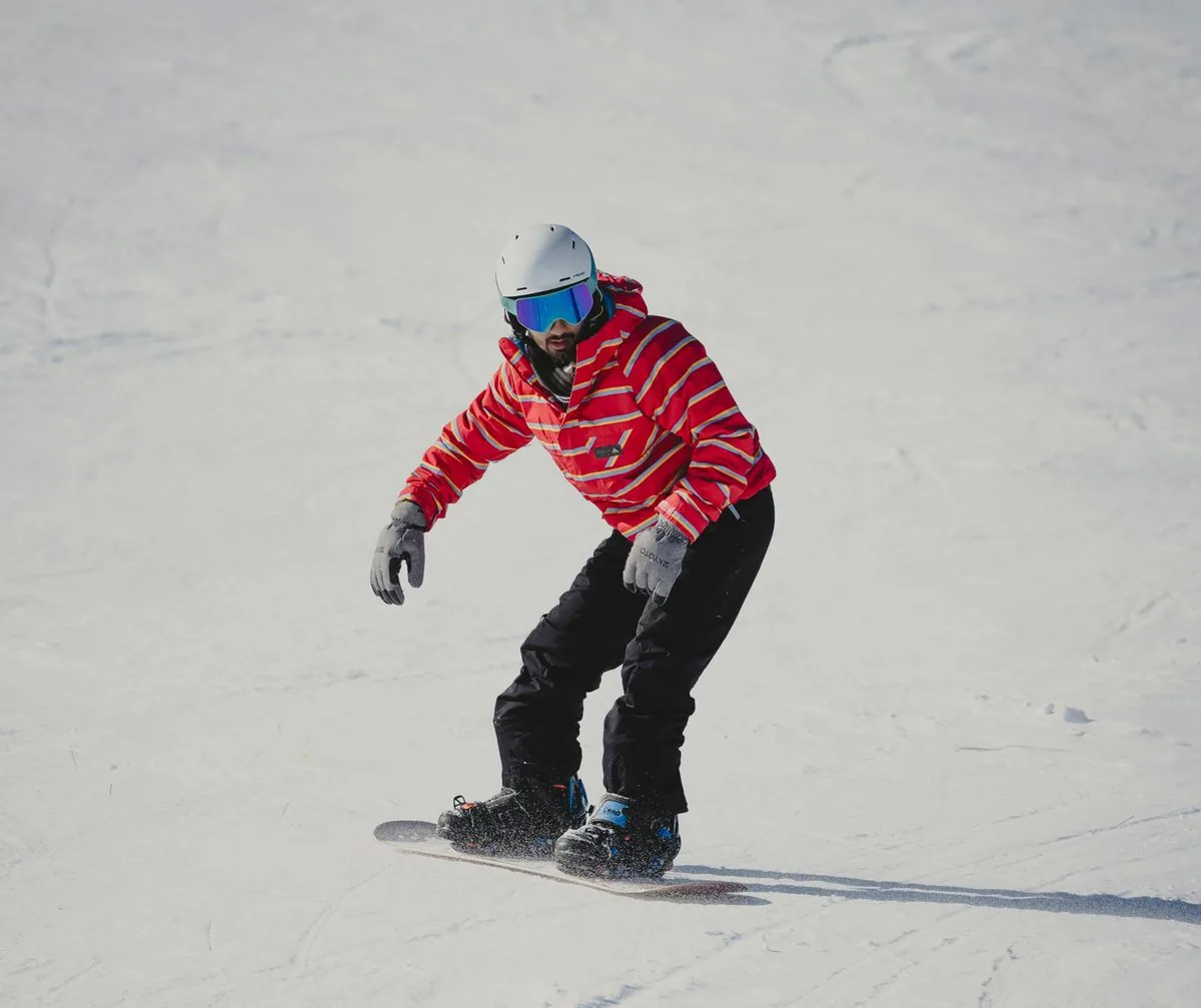 Snowboard Catching Edge Fixes — illustrative photo
