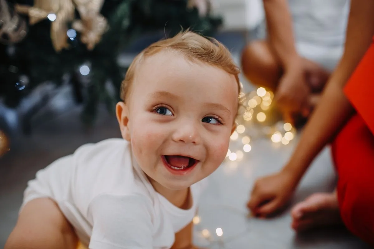 Social Smile Vs Reflex Smile — illustrative photo