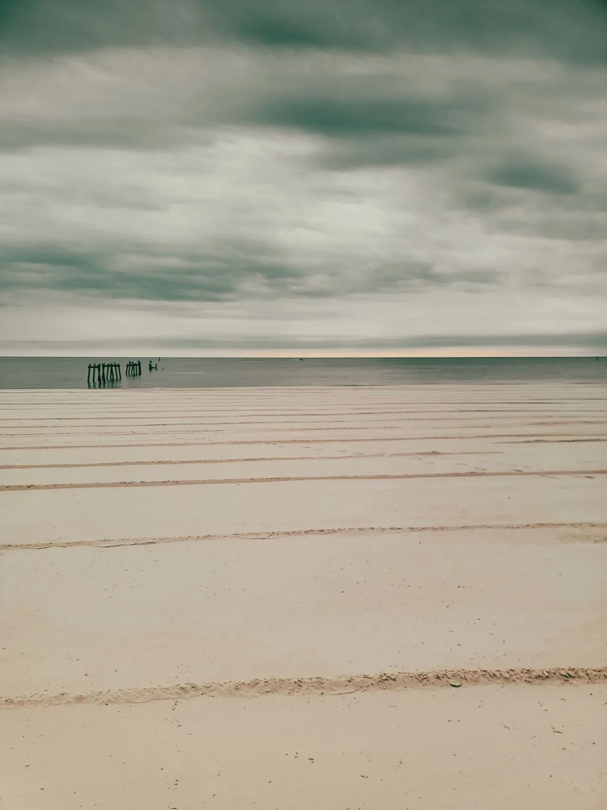 Summer Beach Destinations Without Crowds List — illustrative photo