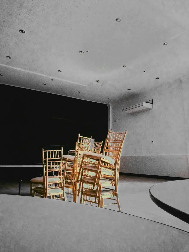 Wedding Venue Red Flags To Avoid — illustrative photo
