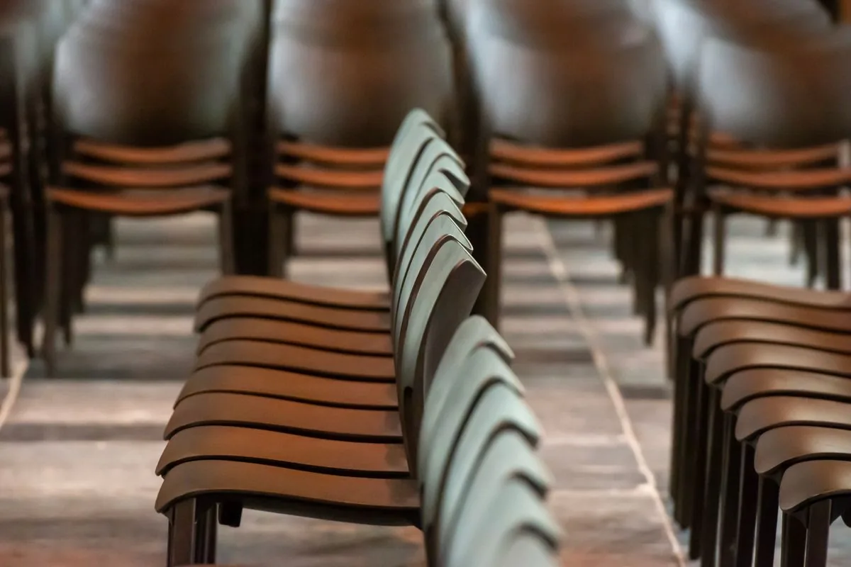 Wedding Venue Red Flags To Avoid — illustrative photo